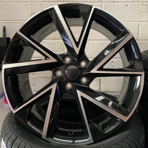 18″ vrs Style Alloy Wheels